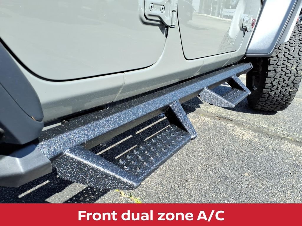 Used 2023 Sting-Gray Clearcoat Jeep Rubicon w/XTREME RECON 35" PKG, POWER TOP & MORE! image 30