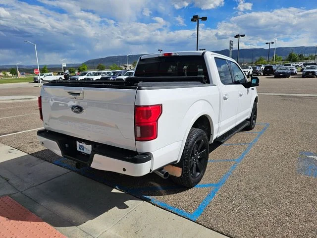 Used 2019  Ford Lariat image 5