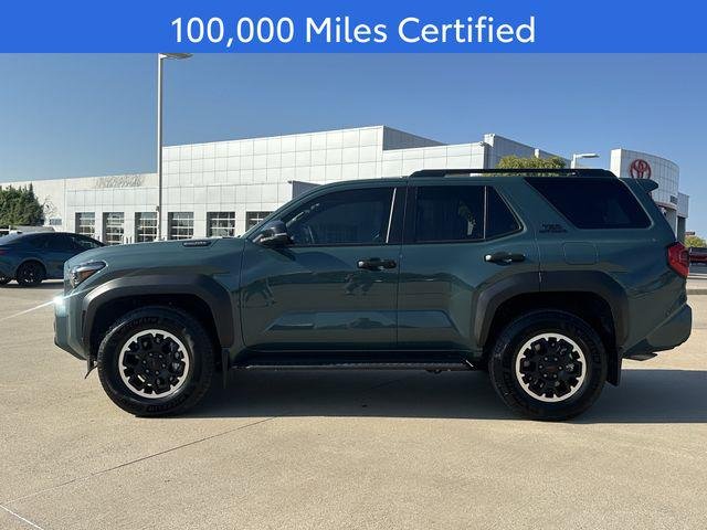 Certified Used 2025 EVEREST Toyota  image 2