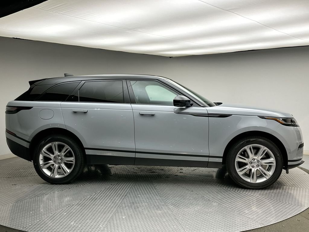 New 2026 Arroios Grey Land Rover S image 12