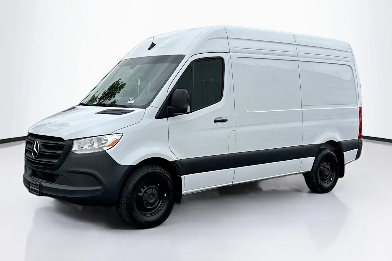 2025 Mercedes-Benz Sprinter 2500 144 WB HO's photo