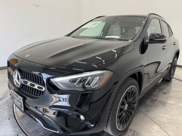New 2026 Cosmos Black Metallic Mercedes-Benz GLA 250 image 32
