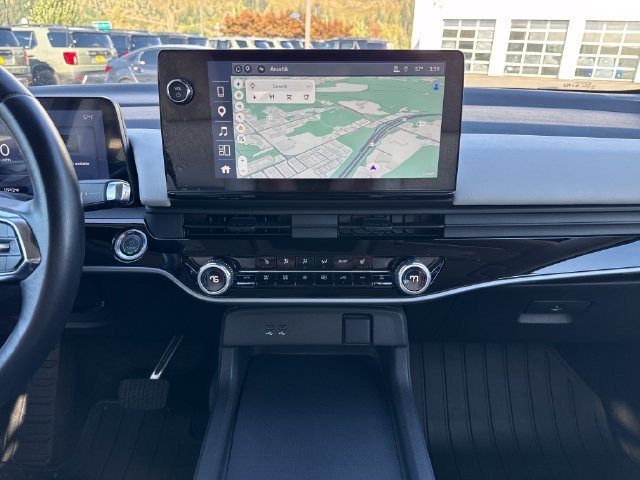 Certified Used 2024 Snowfall Pearl Honda Touring image 22