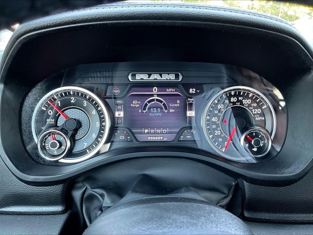 Used 2024 Silver Ram Laramie image 18