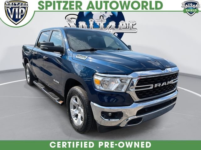 2023 RAM 1500 Big Horn/Lone Star 4x4 Crew Cab 5'7's photo
