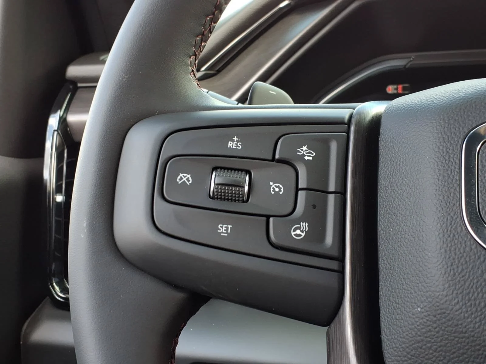 2026 GMC Sierra 1500 AT4X - Photo 21