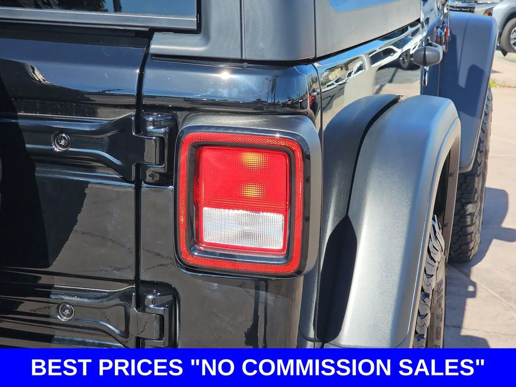Used 2021 Black Jeep Rubicon image 38