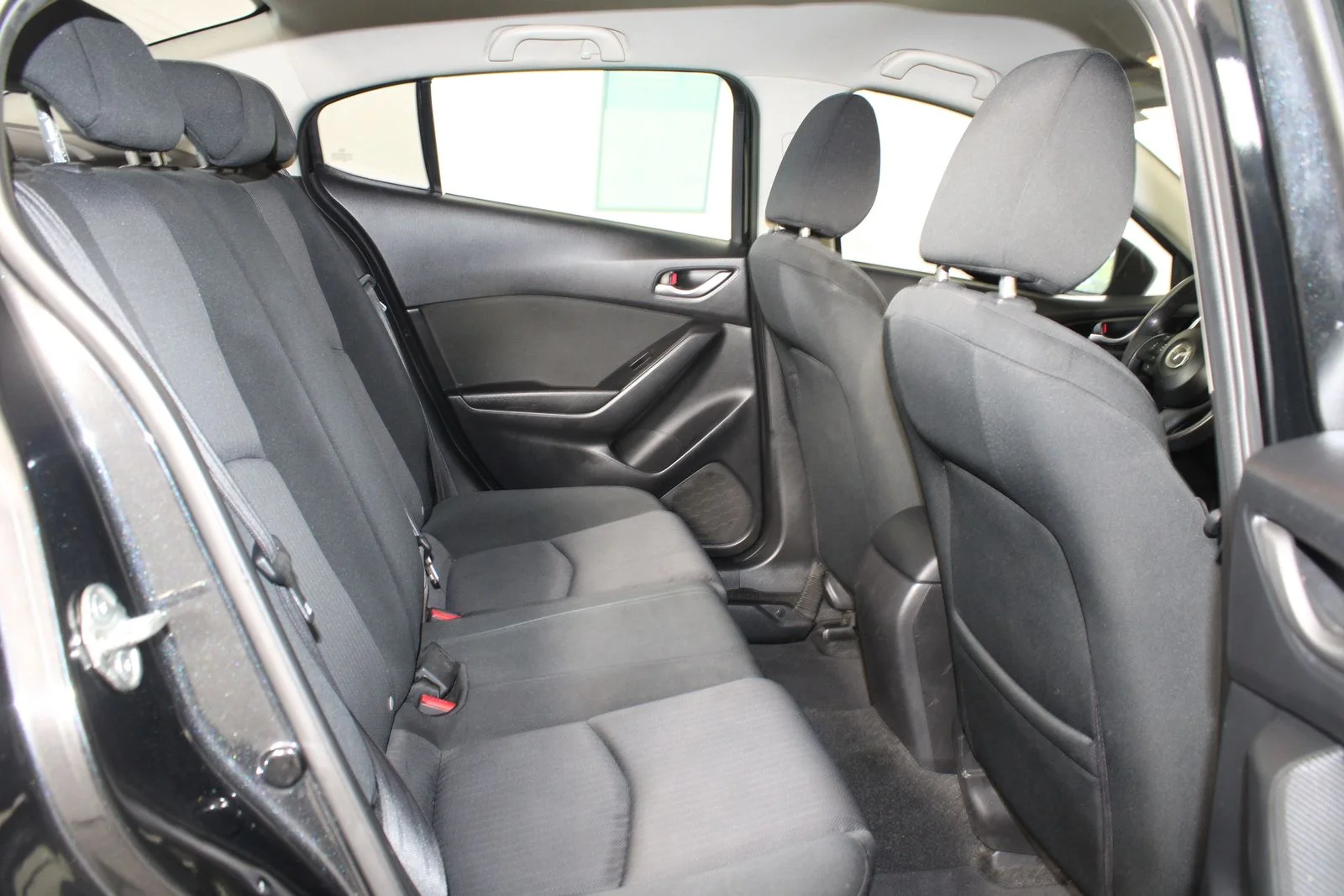 Used 2015 Black Mazda i Sport image 16
