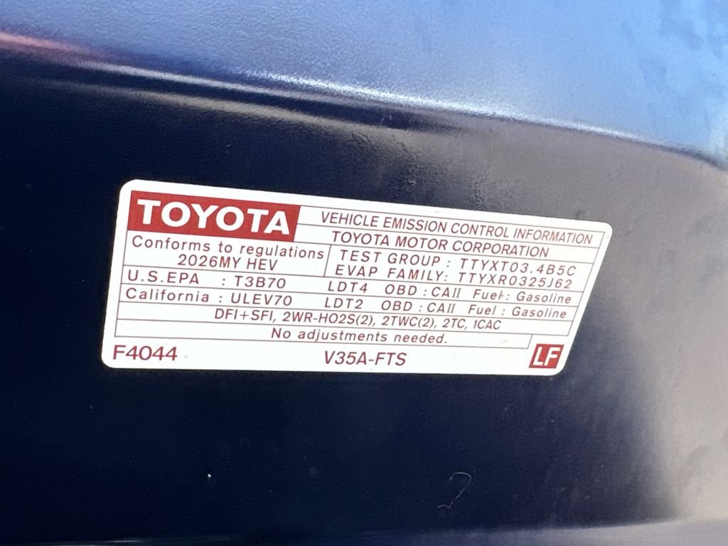 Used 2026  Toyota Limited image 12