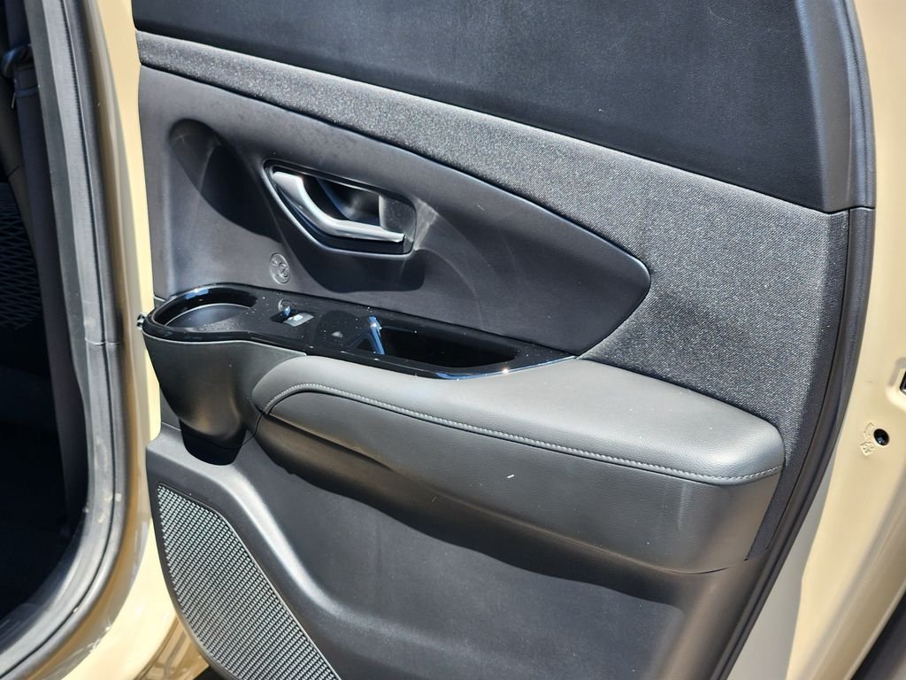 Used 2023 California Sand Hyundai Limited image 38