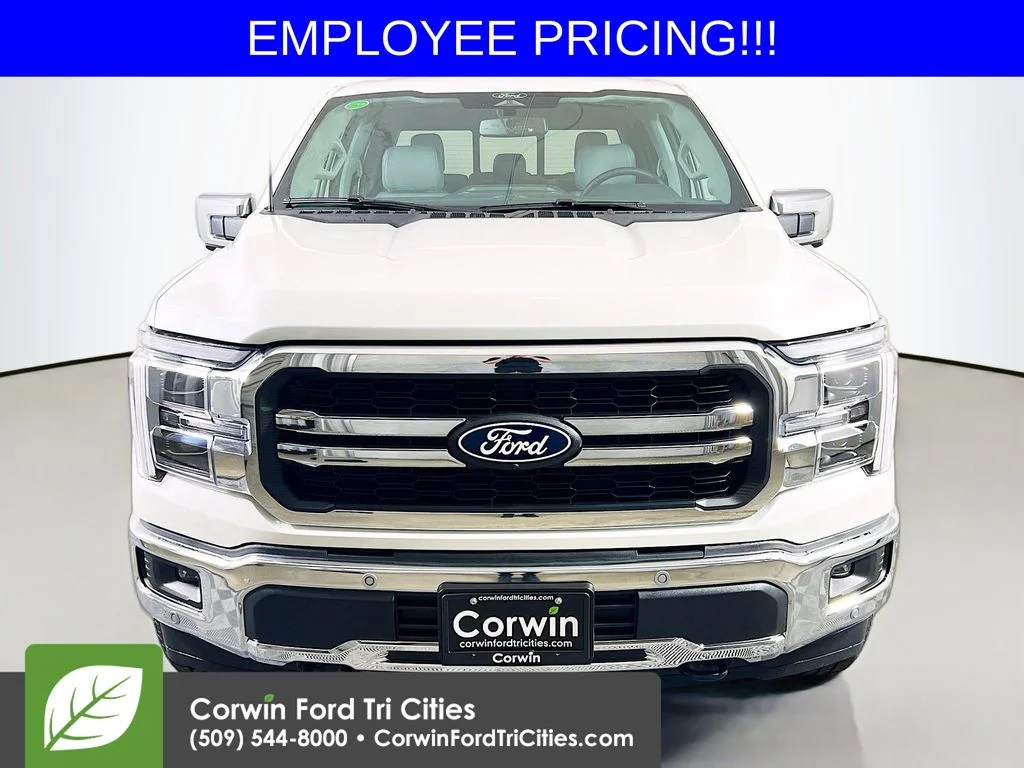 New 2026 Star White Metallic Tri-Coat Ford Lariat image 4