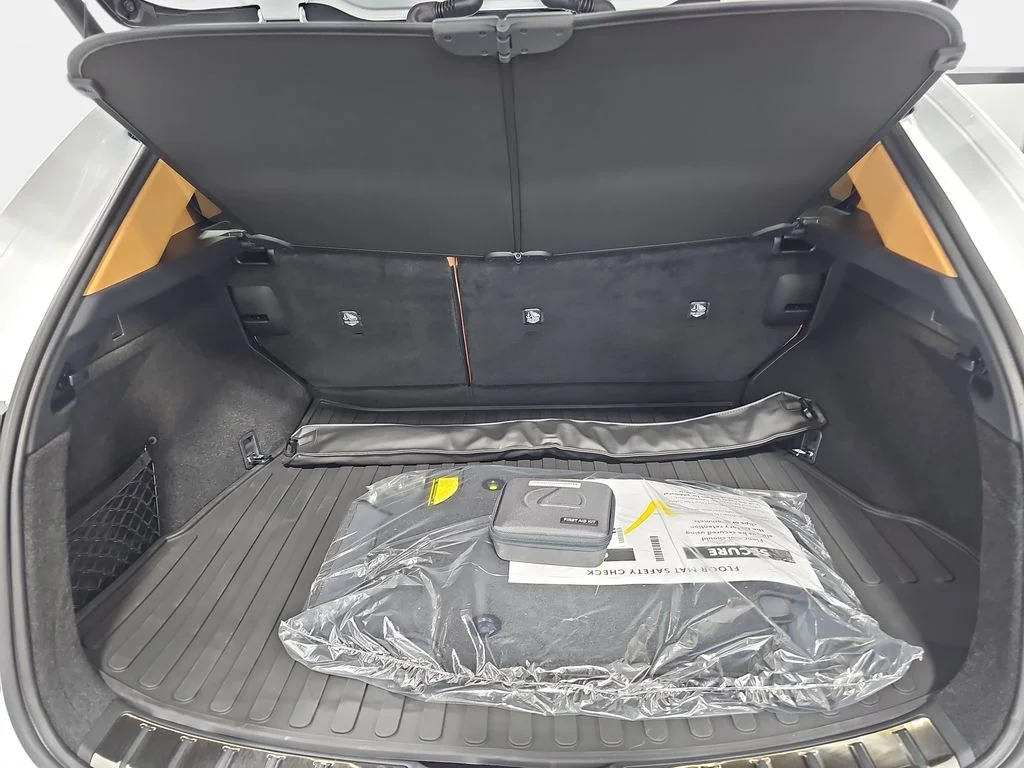 New 2026 Ultra White Lexus PREMIUM image 12