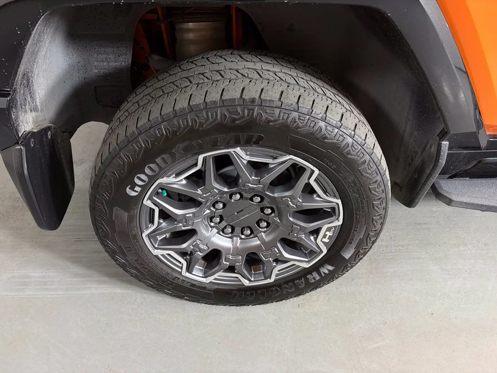 Certified Used 2024 Afterburner Tintcoat (Orange) GMC 3X image 15