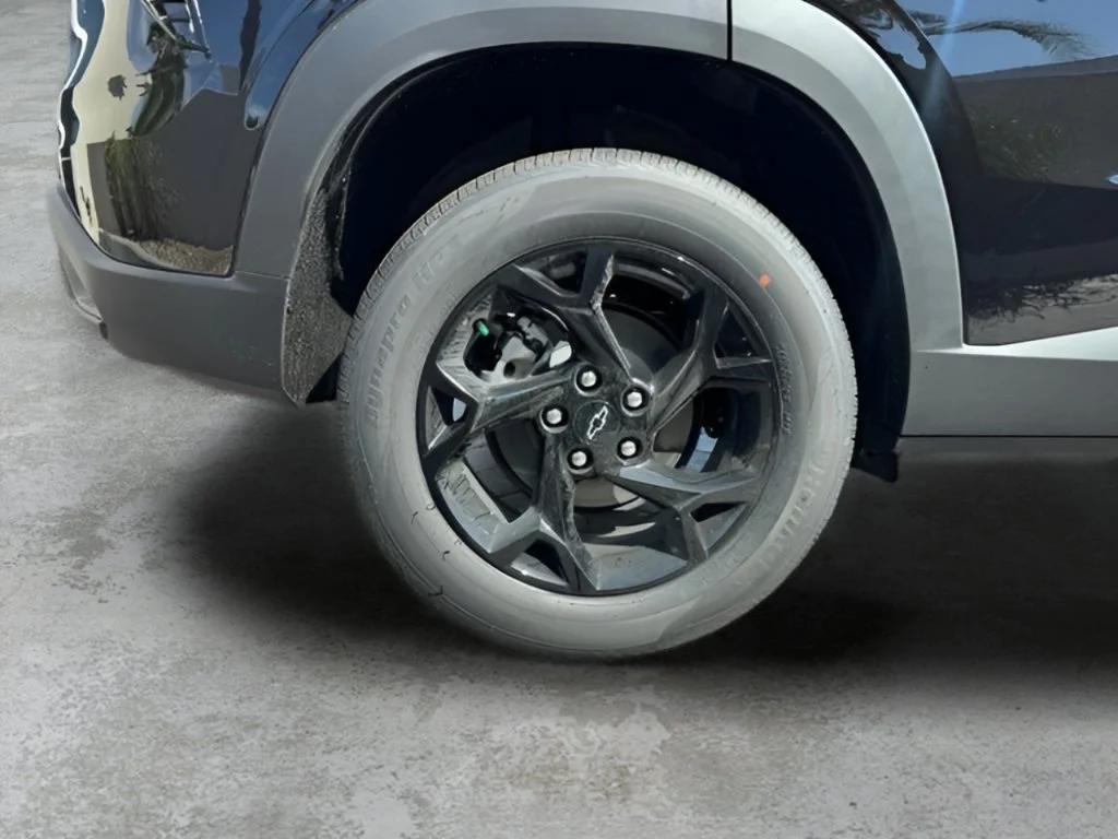 2026 Chevrolet Trax LT - Photo 27