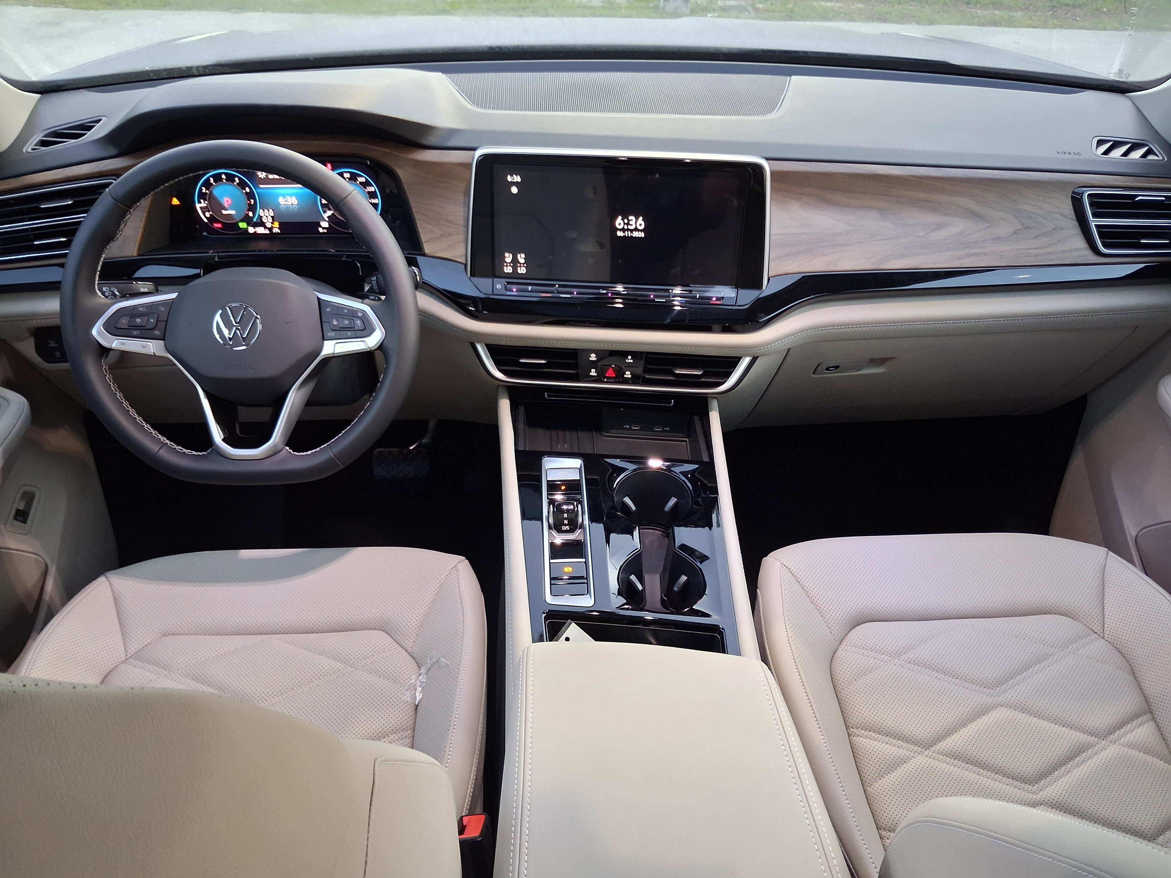 New 2026 Gray Volkswagen 2.0T SE w/Technology image 6
