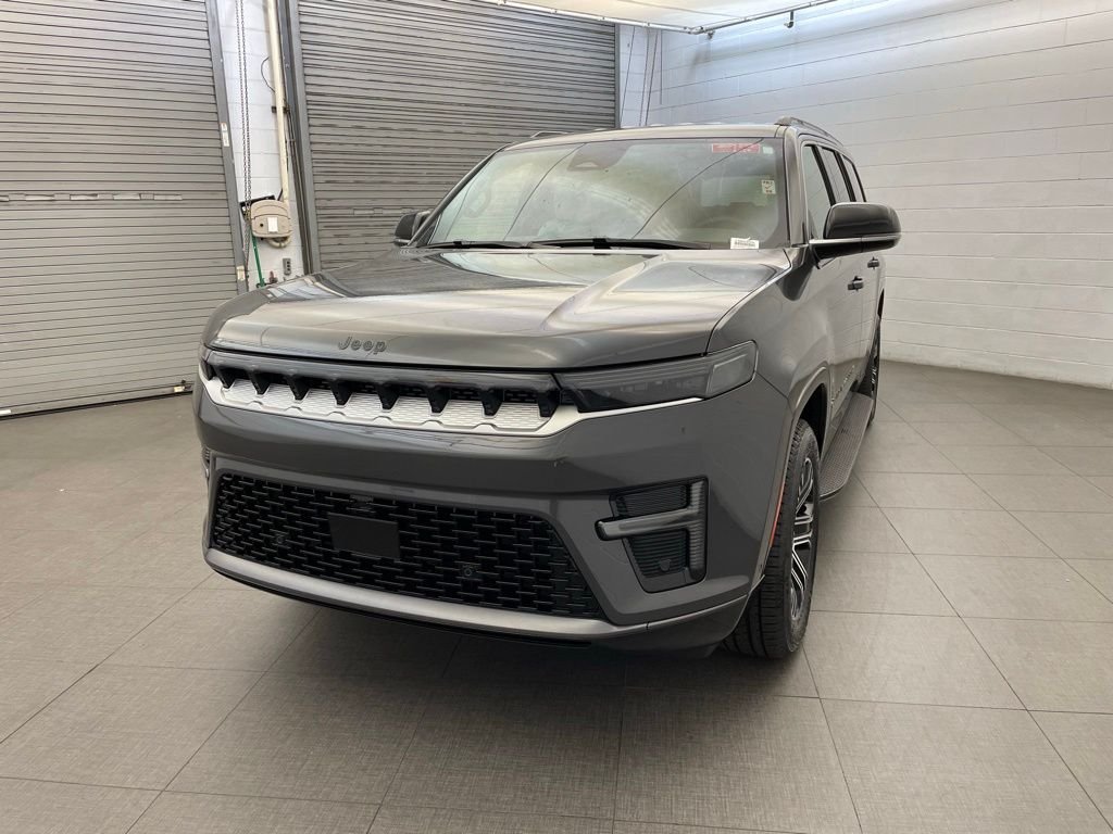 New 2026 Baltic-Gray Metallic Clear-Coat Exterior Paint Jeep  image 7