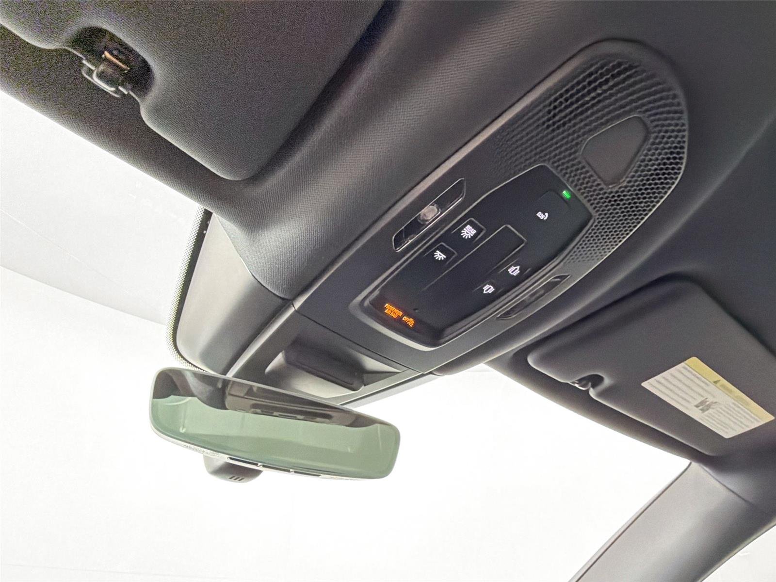 2025 Porsche Cayenne Coup Base - Photo 25