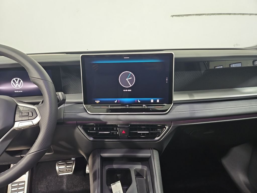 2026 Volkswagen Tiguan SE R-LINE BLACK - Photo 18