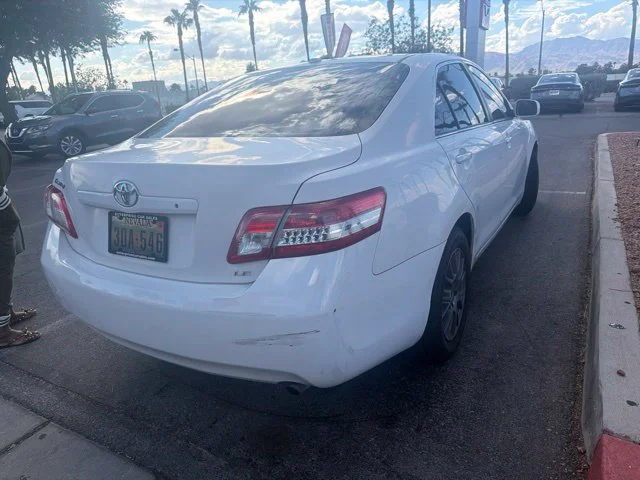 Used 2011 Super White Toyota LE image 6