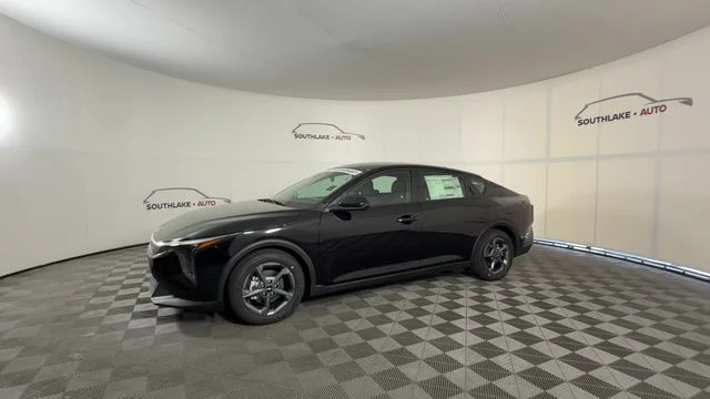 New 2026 Aurora Black Pearl Kia LXS image 4