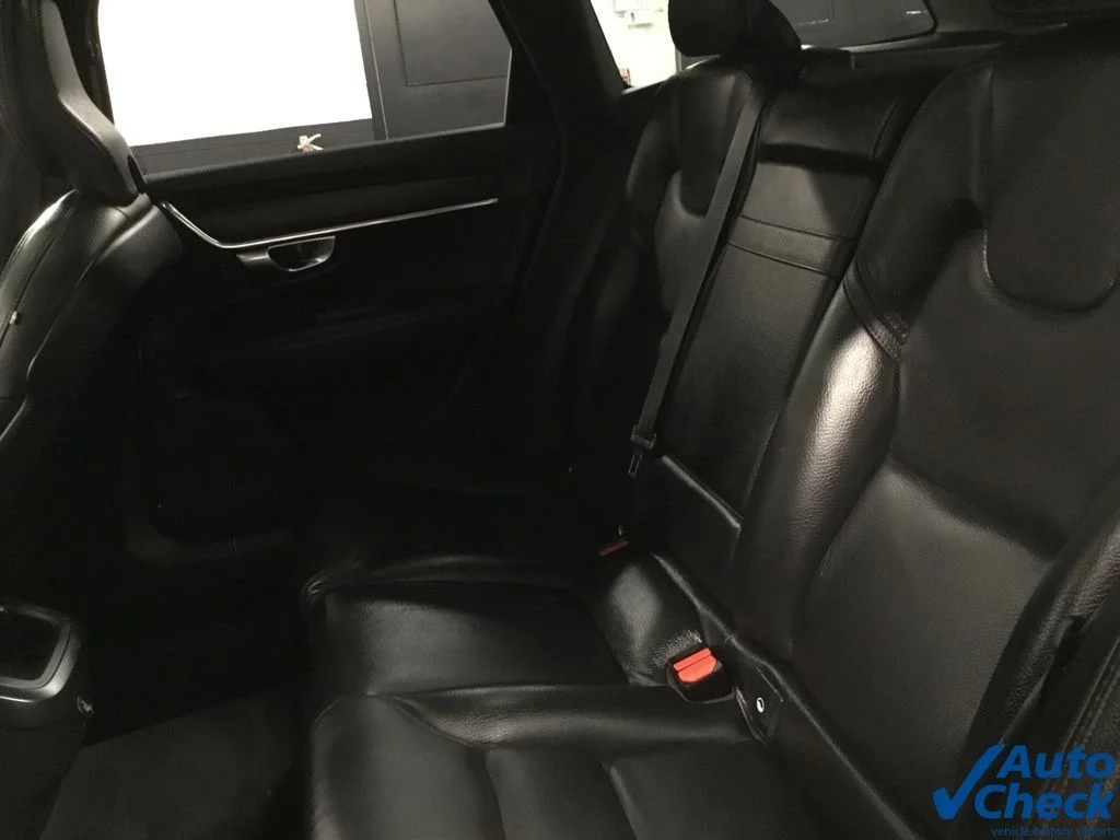 Used 2020 Black Volvo T6 AWD image 30