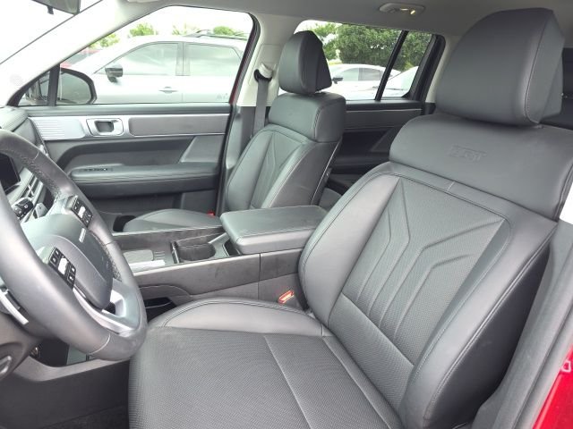 Used 2025 Red Hyundai XRT image 7