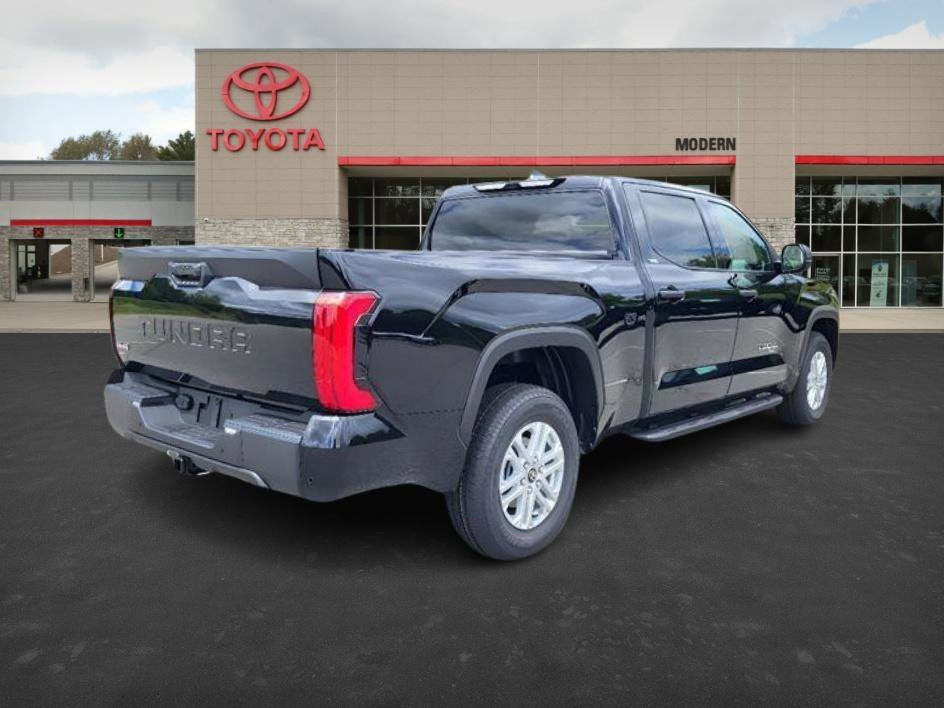 New 2024 Midnight Black Met Toyota SR5 image 7