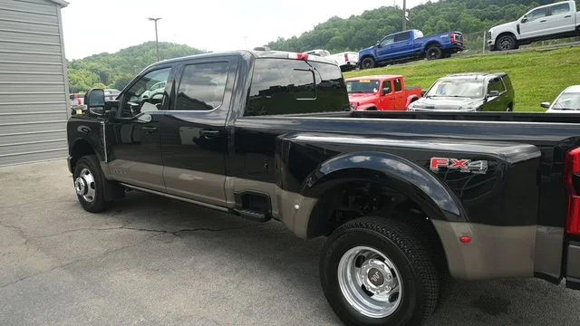 New 2026 Black Ford King Ranch image 9