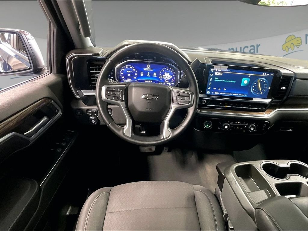 Used 2023 Gray Chevrolet RST image 17