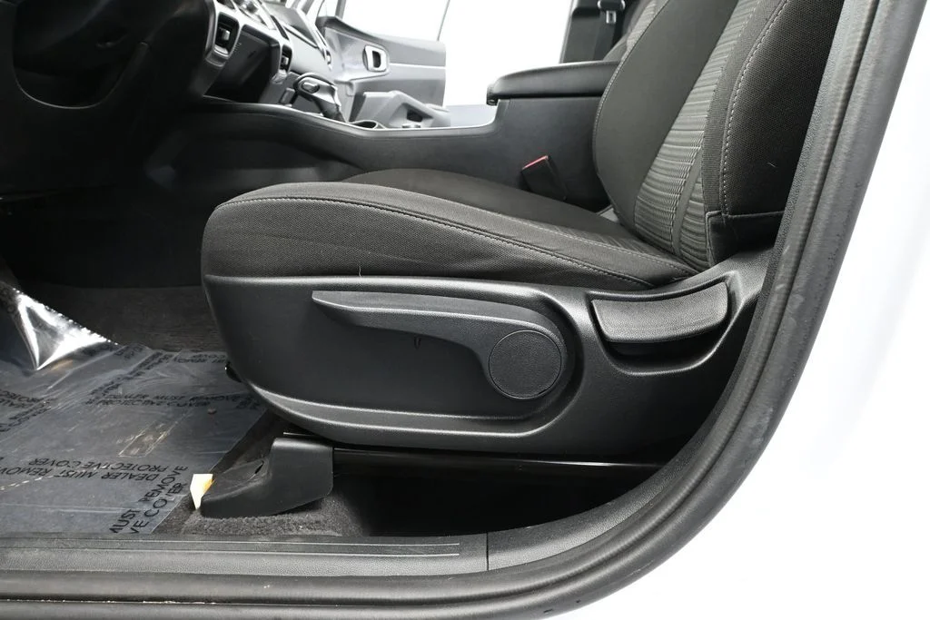2023 Kia Sorento LX - Photo 19