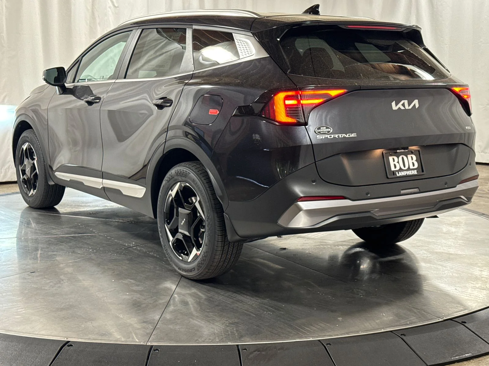 New 2026 Panthera Metal Gray Kia EX image 7