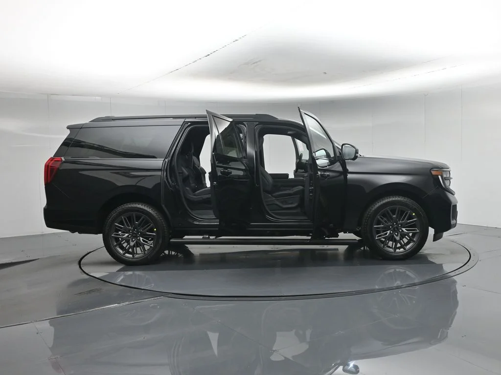 New 2027 Agate Black Metallic Ford Platinum image 4