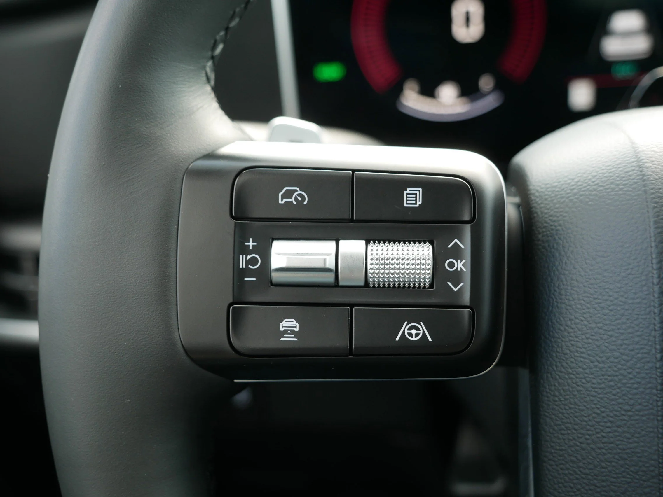 2026 Hyundai Santa Fe SEL - Photo 31
