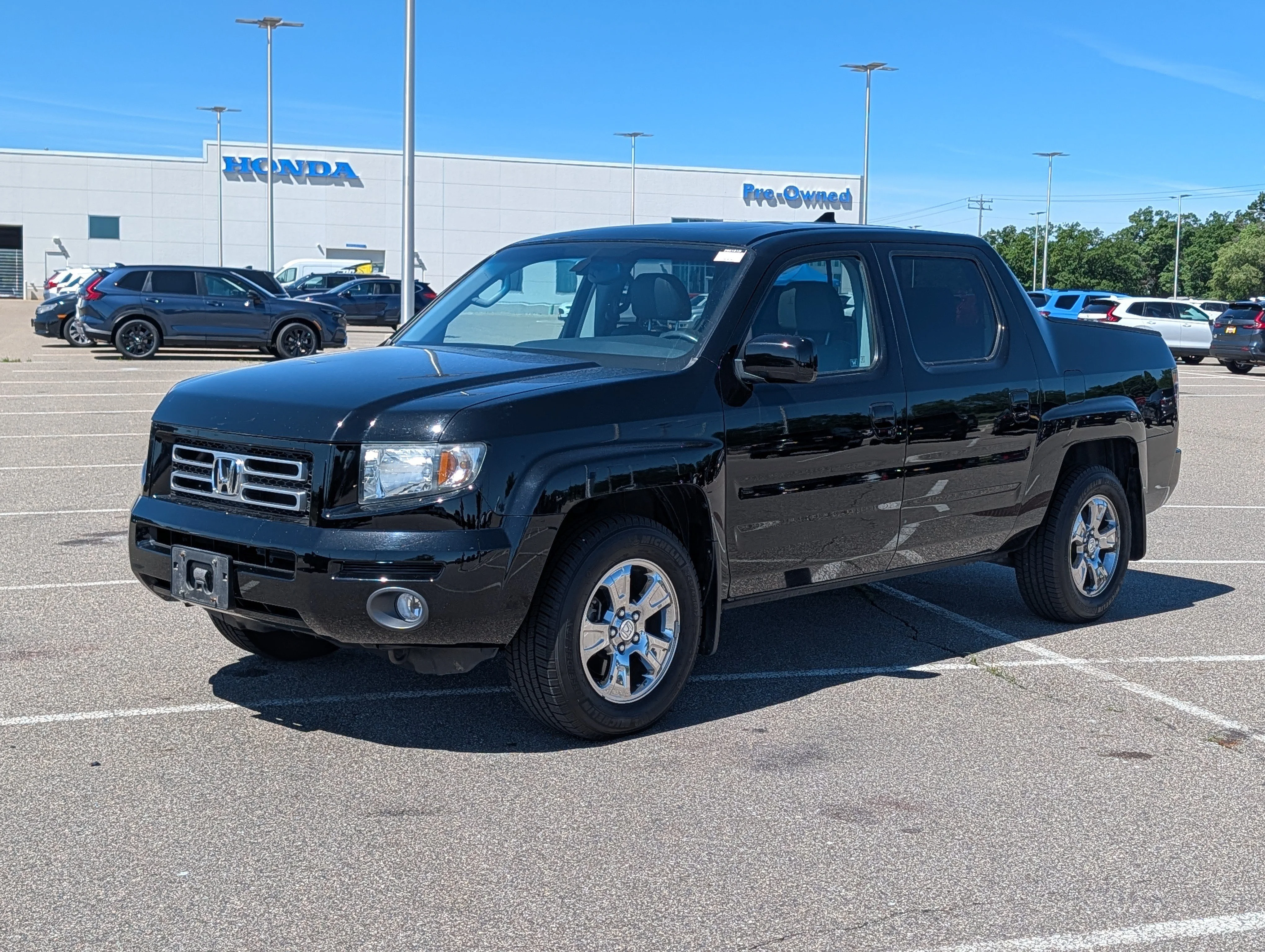Used 2008 Honda Ridgeline RTL with VIN 2HJYK16588H523601 for sale in Waite Park, Minnesota
