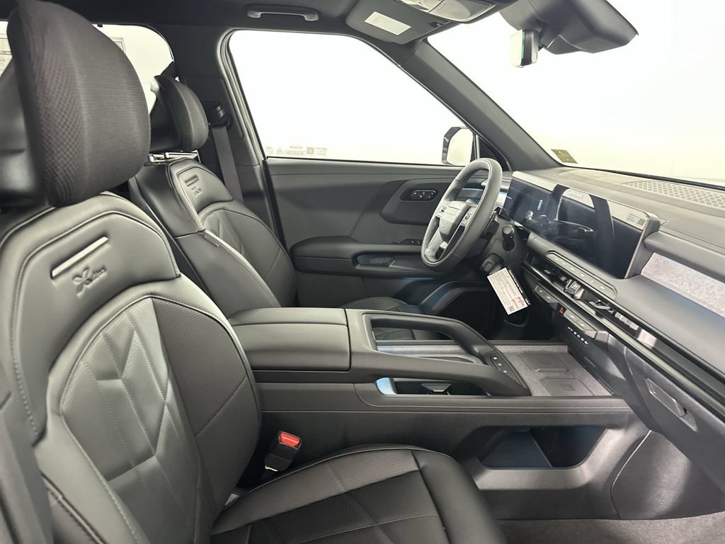New 2027 Wolf Gray Kia X-LINE SX image 12