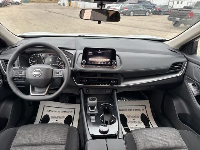 New 2026 Everest White Pearl TriCoat Nissan SV image 27