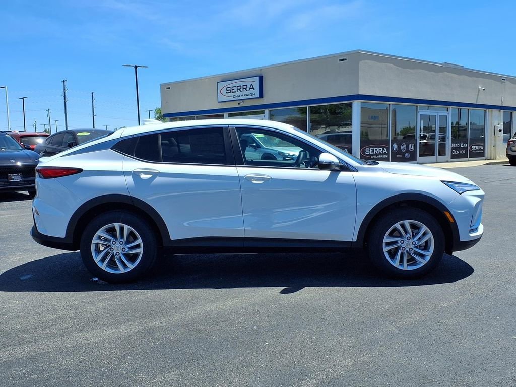 New 2026 Summit White Buick Preferred image 18