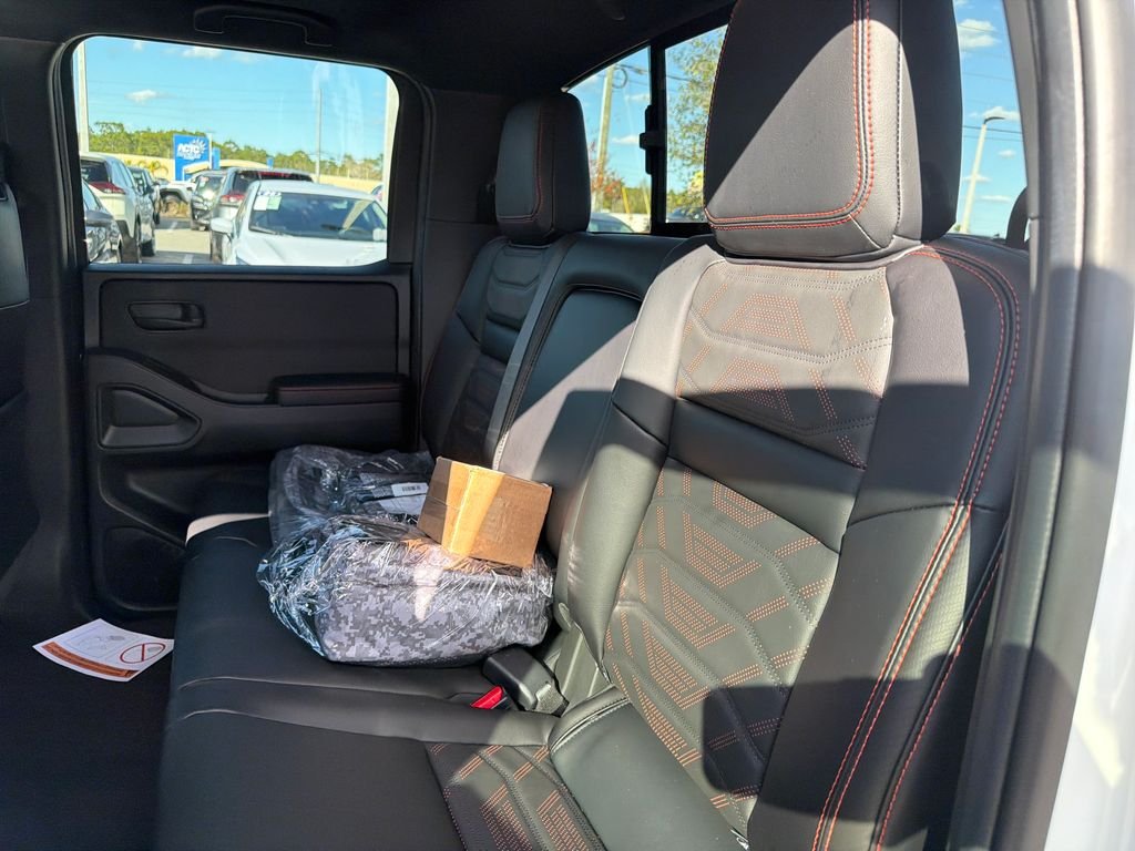 New 2026 Nissan Frontier PRO-4X 4D Crew Cab