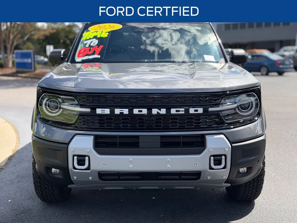 Used 2026 Gray Ford Badlands image 3