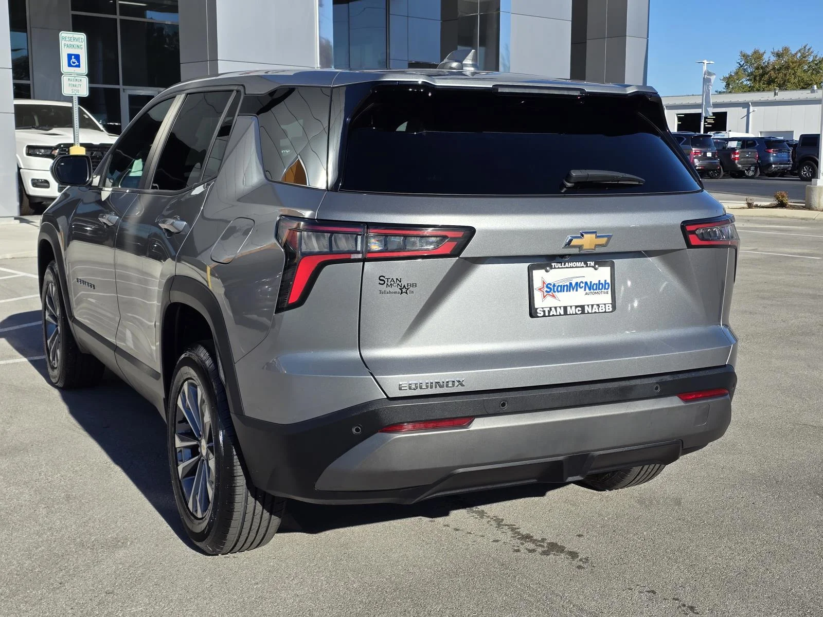 Used 2025 Sterling Gray Metallic Chevrolet FWD LT image 5