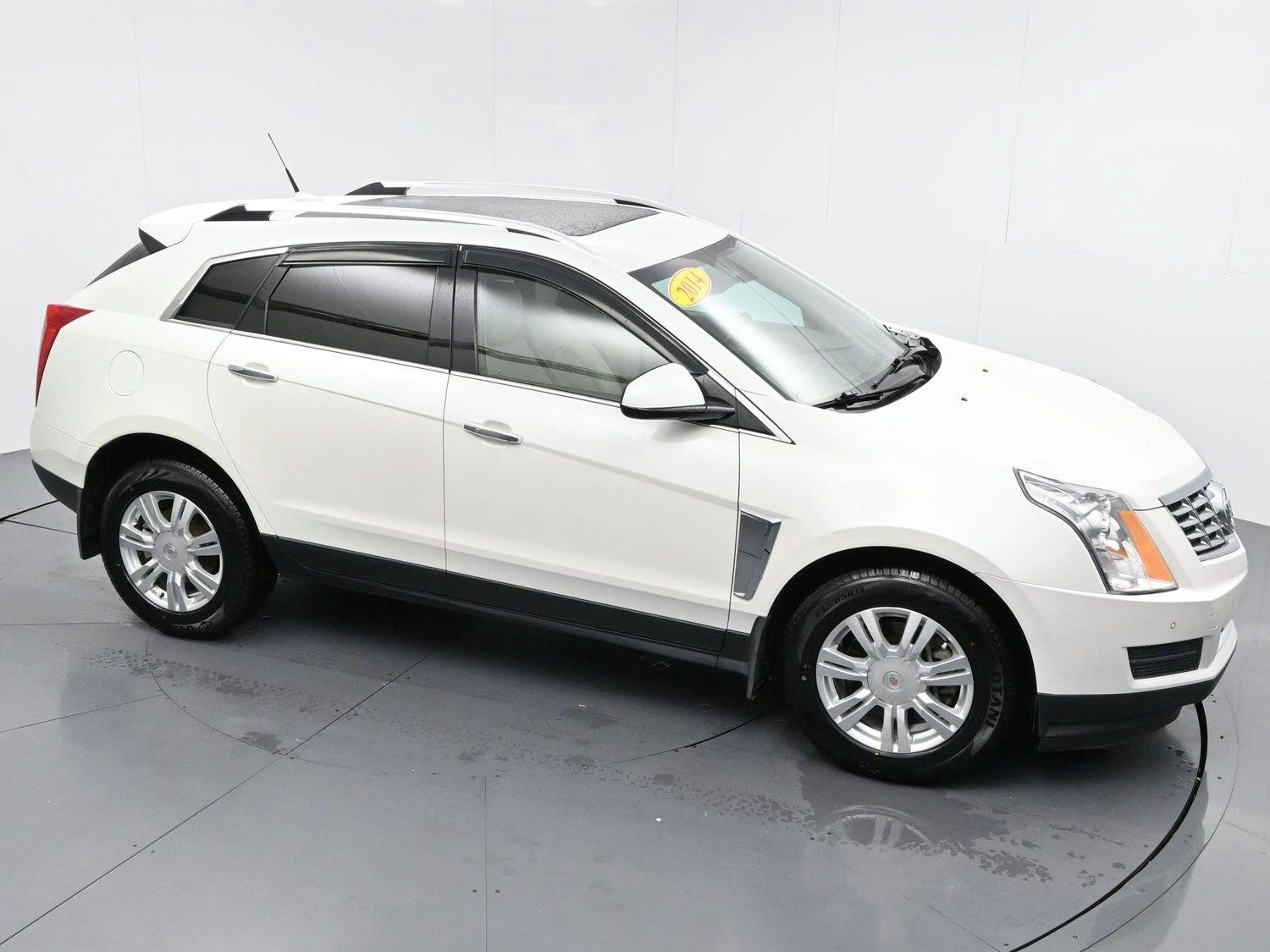 Used 2014 Platinum Ice Tricoat Cadillac Luxury Collection image 39