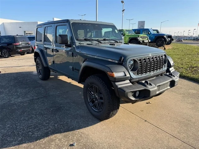 New 2026 Anvil Clear-Coat Exterior Paint Jeep Sport S image 3