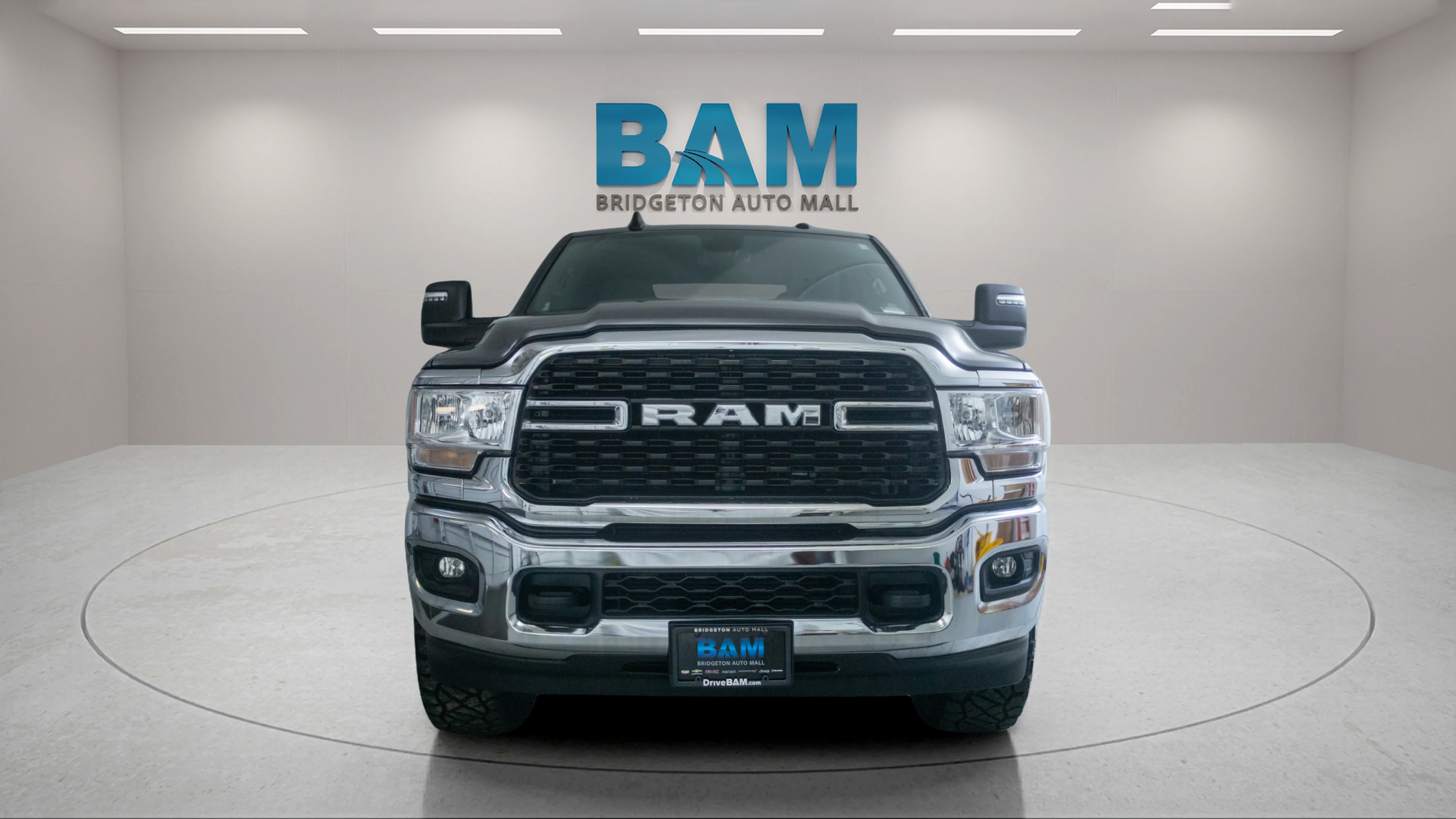 Used 2024 Granite Crystal Metallic Clearcoat Ram Big Horn image 2