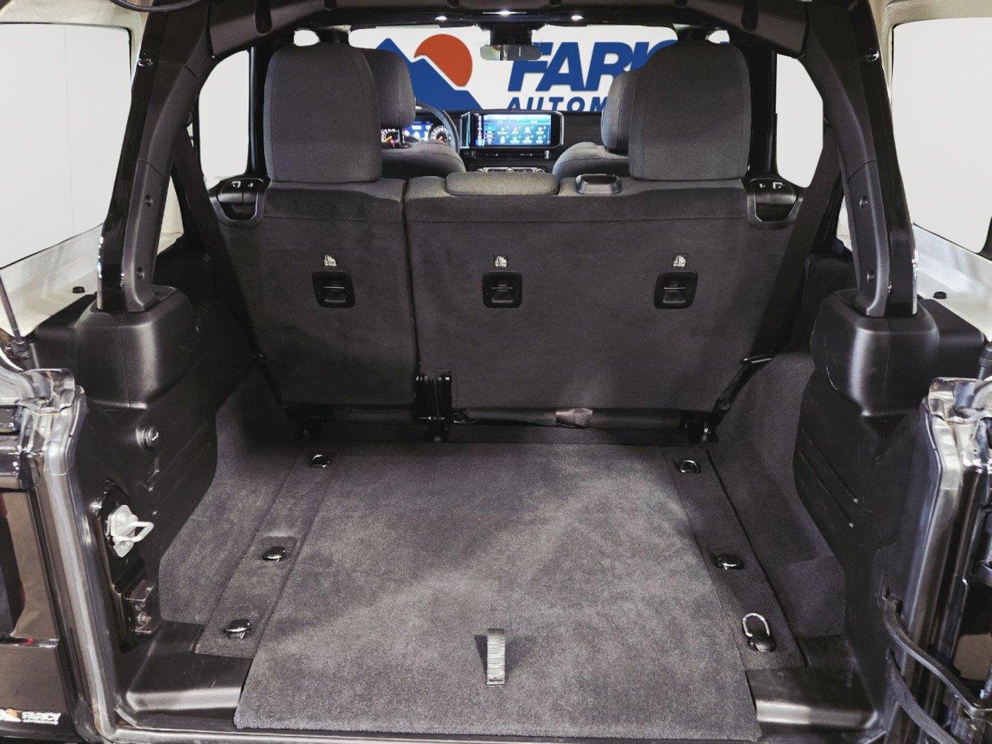 Used 2026 Black Clearcoat Jeep Rubicon image 37
