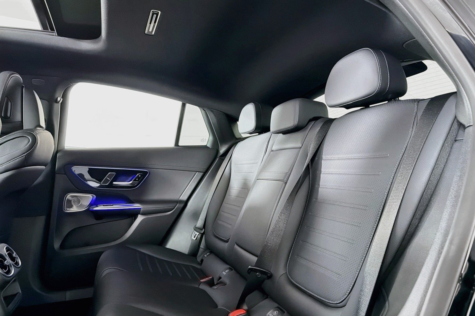 New 2026 Black Mercedes-Benz GLC 300 4MATIC® Coupe image 7