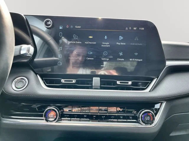2027 Chevrolet Equinox LT - Photo 20