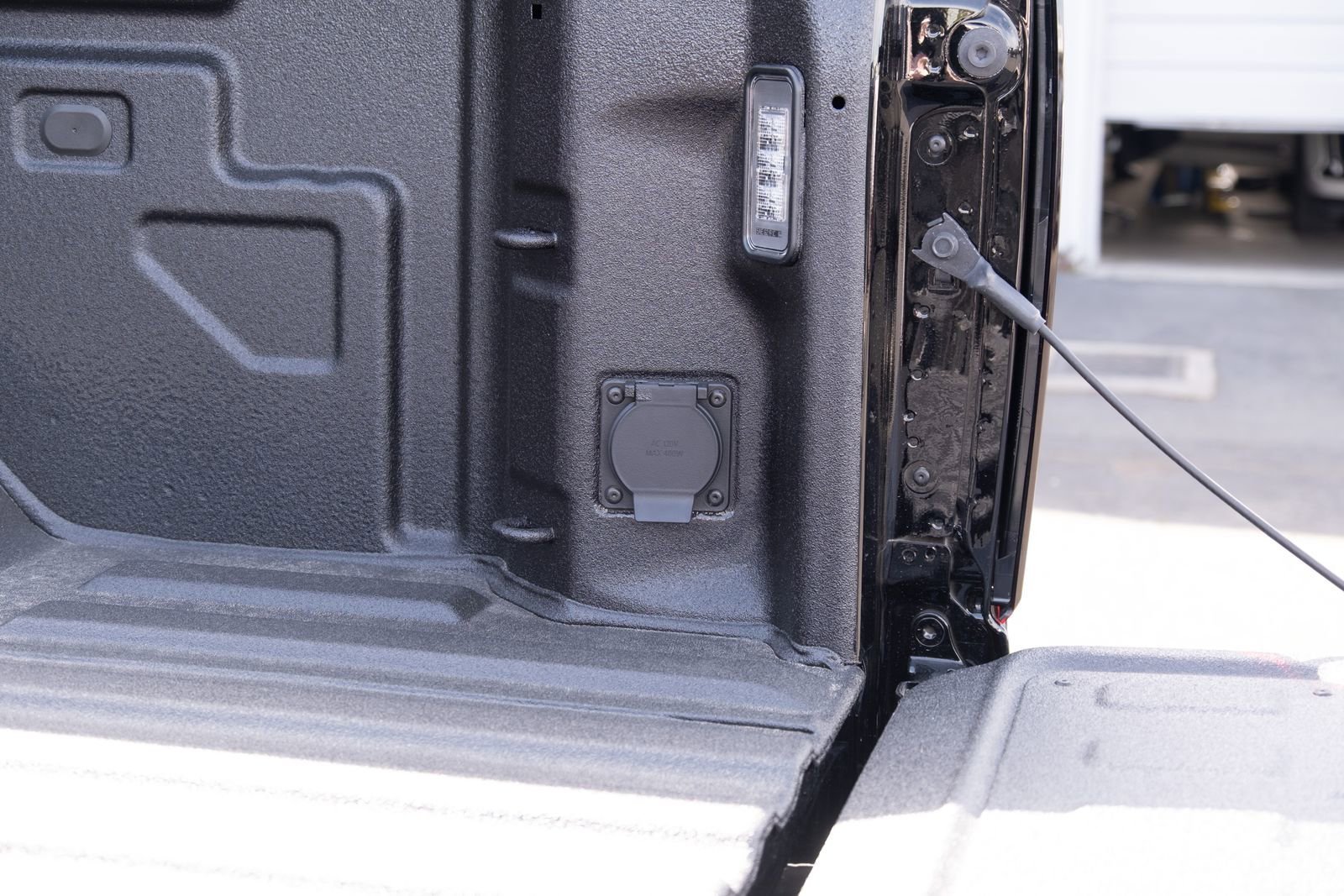 2026 Chevrolet Silverado 3500HD High Country - Photo 29