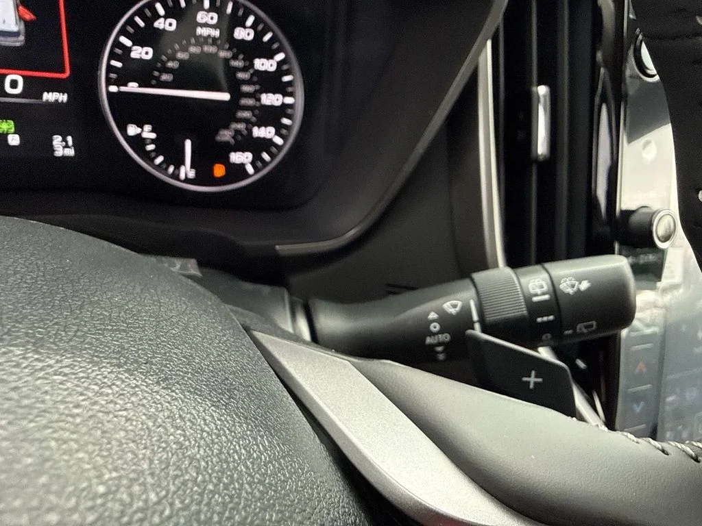 New 2026 ICE SILVER METALLIC Subaru Touring 7-Passenger image 39