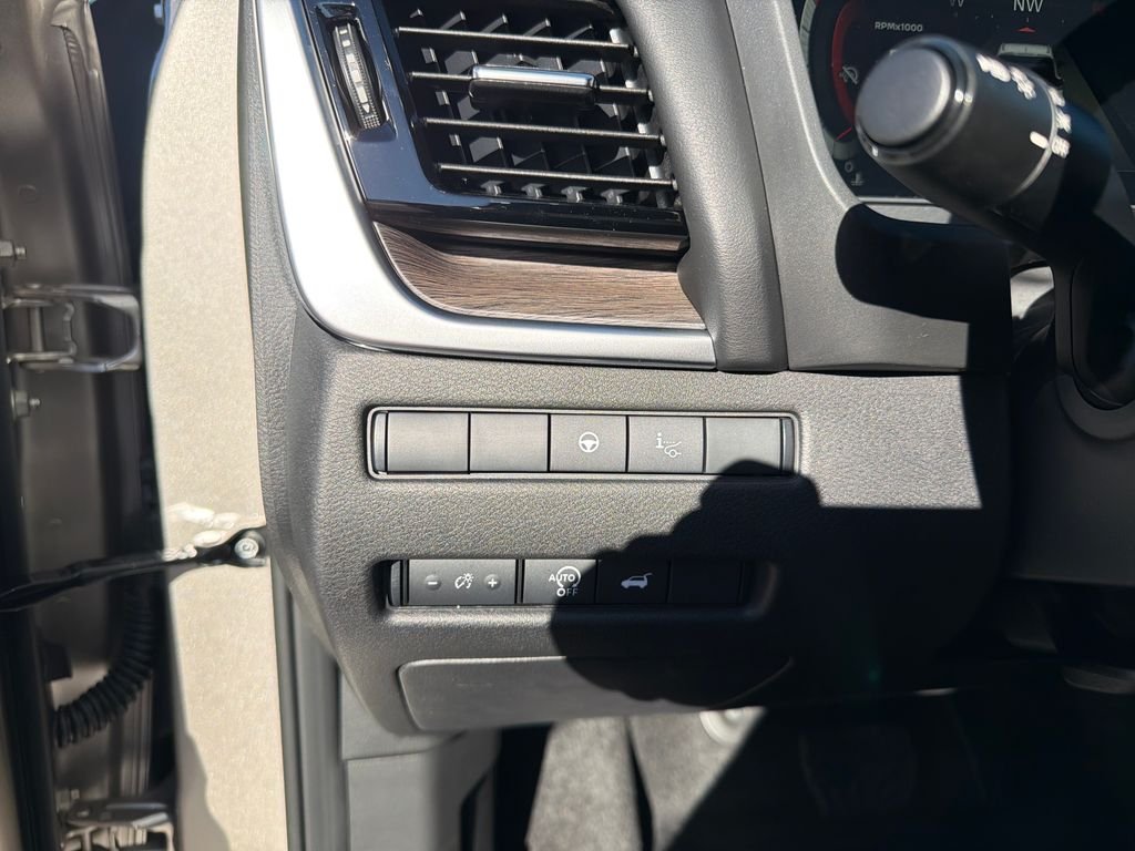 New 2026 Nissan Rogue Platinum 4D Sport Utility