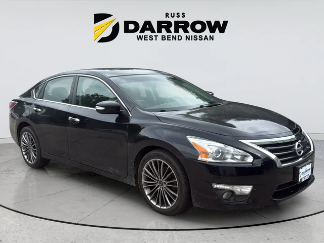 Used 2014 Black Nissan 2.5 SL image 7